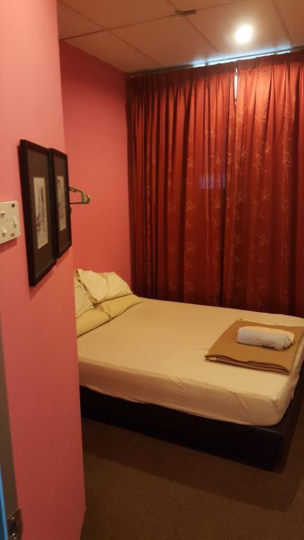 Hotel 28 Bahari George Town Exteriér fotografie
